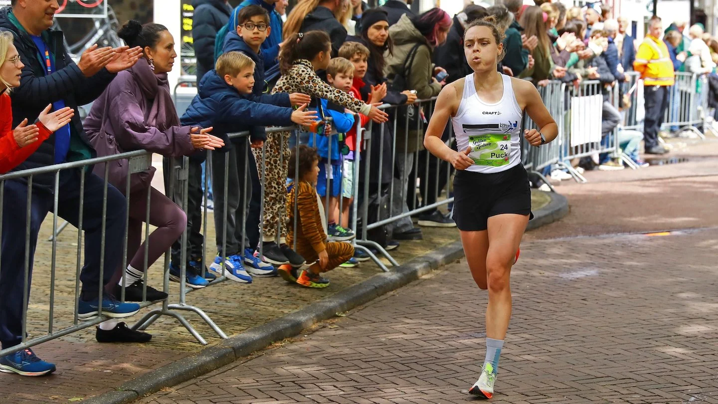 Puck Pentenga – Golden Tenloop (Foto Koos Bommele) Puck Pentenga tijdens de Golden Tenloop in Delft